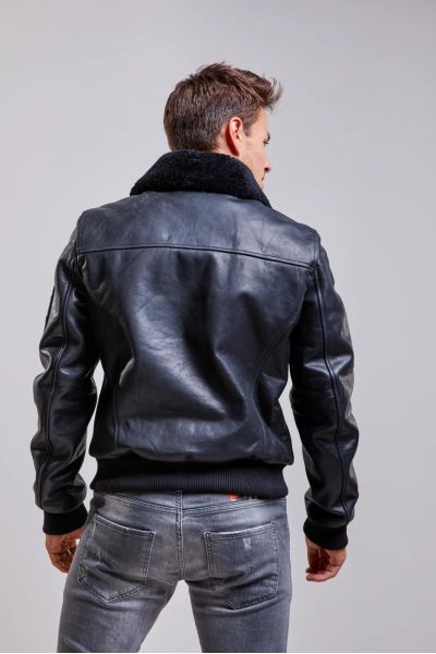 REDSKINS Commander STRIKING Noir