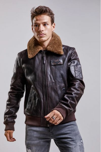 REDSKINS Commander STRIKING Togo