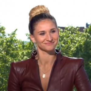 Tatiana Golovin en veste cuir à Roland Garros